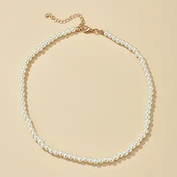 Jednostavne bijele perle Kratko ogrlica Donje 2021 Modni nakit Donje choker Ogrlice Femme Donje večernjim ogrlica Topla rasprodaja