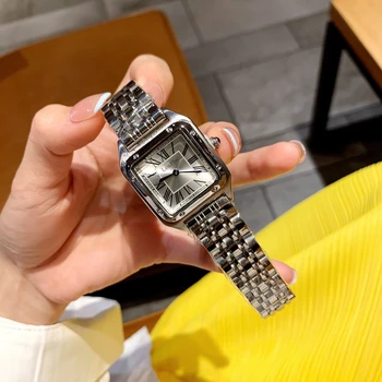 Novi modni brand Ženski sat Od Nehrđajućeg Čelika Materijal Spone-leptir Promjer biranje 29*28 mm Kvarcni Sat Dar Reloj