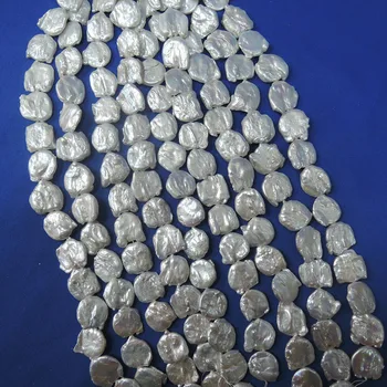 Biserne perle, prirodni slatkovodni slobodan biseri sa gotovo kvadratni oblik u baroknom stilu, biser barokne veličine 20-23 milimetra .