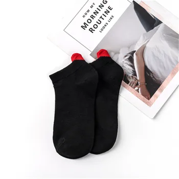 Ženske čarape Proljeće i ljeto Nove čvrste trodimenzionalne čarape na petu Love s niskim krovom Minimalistički uredan stil Ženske čarape